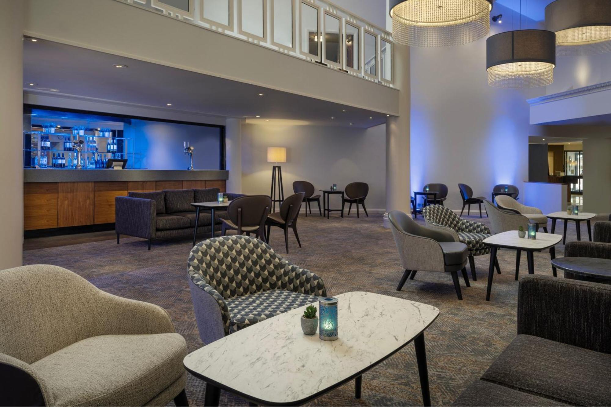 Delta Hotels By Marriott Peterborough Extérieur photo