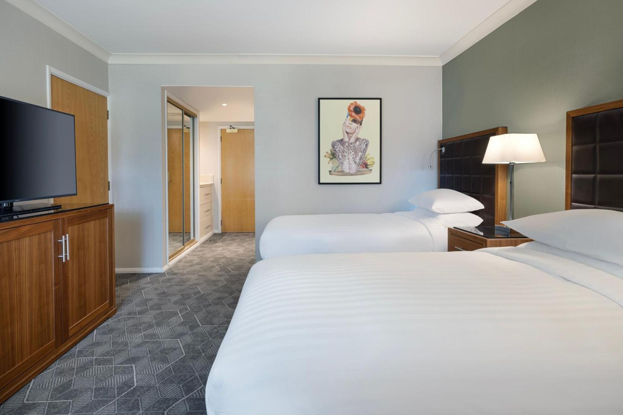 Delta Hotels By Marriott Peterborough Extérieur photo