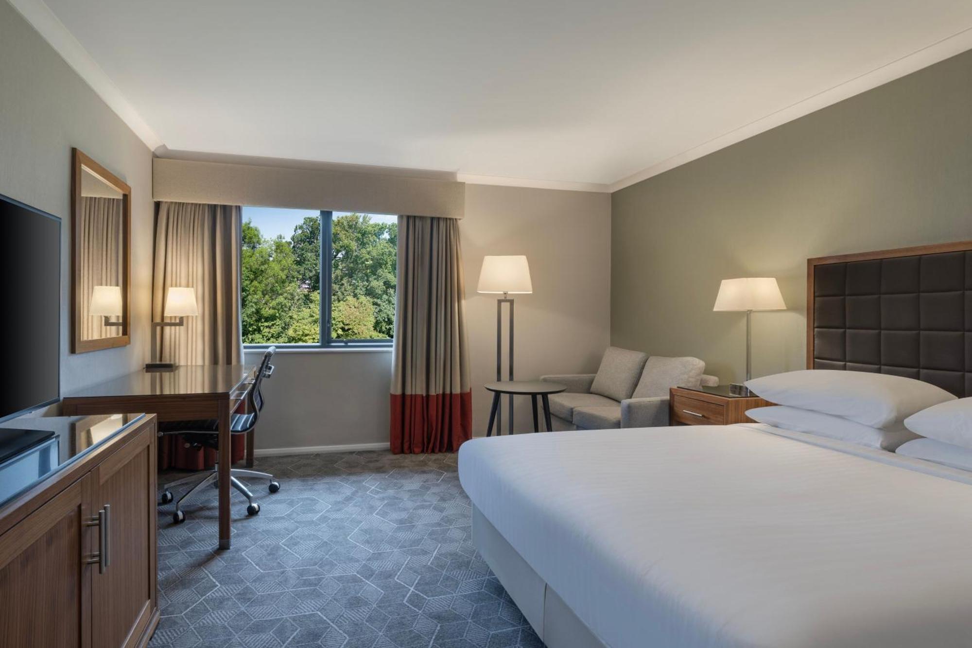 Delta Hotels By Marriott Peterborough Extérieur photo