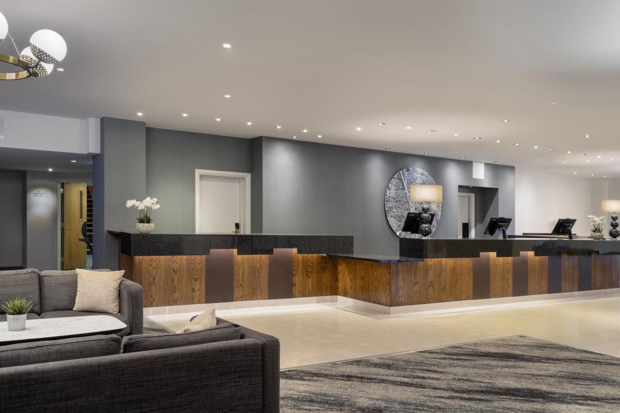 Delta Hotels By Marriott Peterborough Extérieur photo