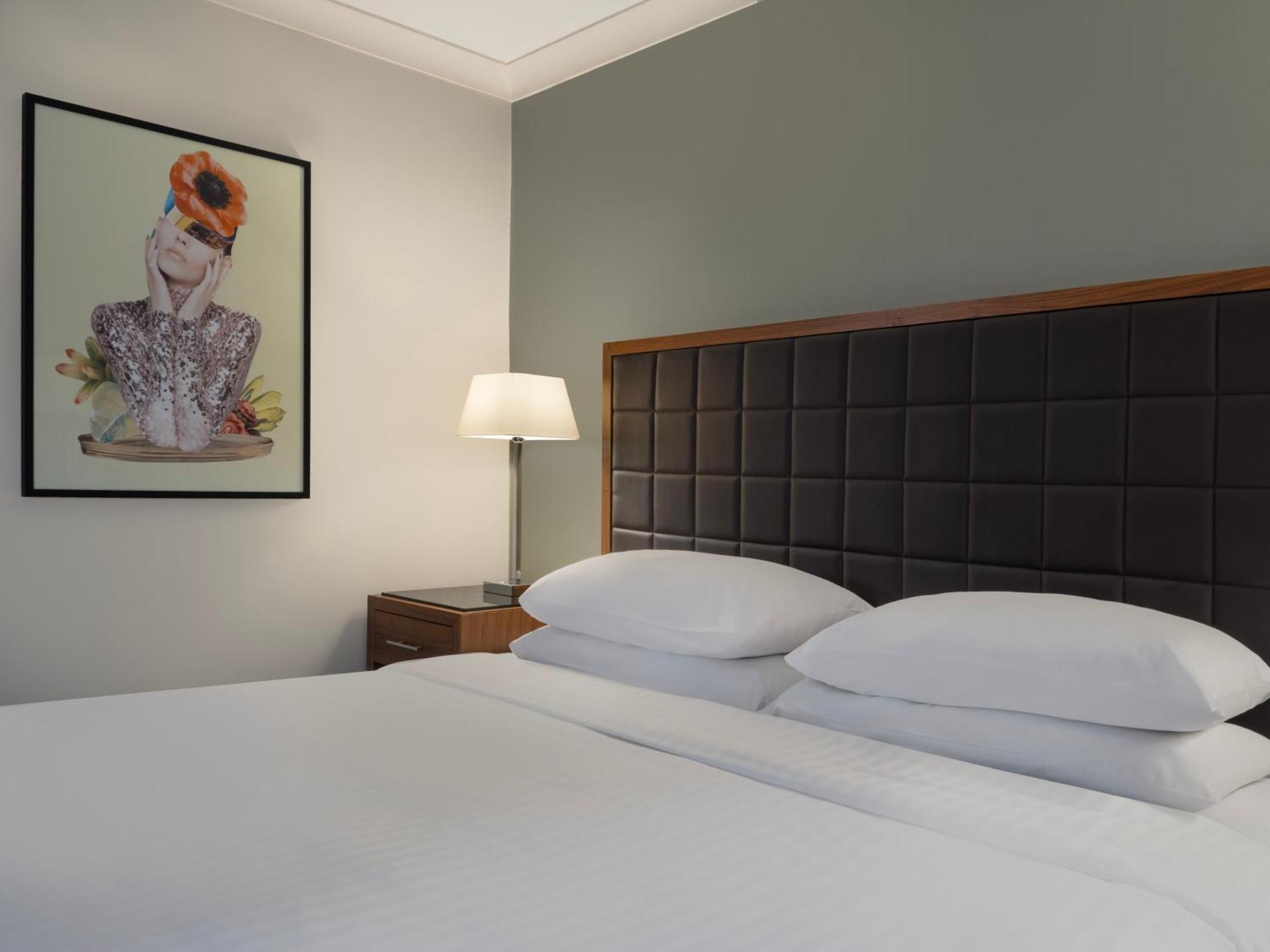 Delta Hotels By Marriott Peterborough Extérieur photo
